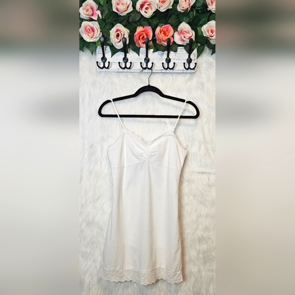 Gap Classic White Ruched Lace Detail Cami Mini Dress - Picture 1 of 5